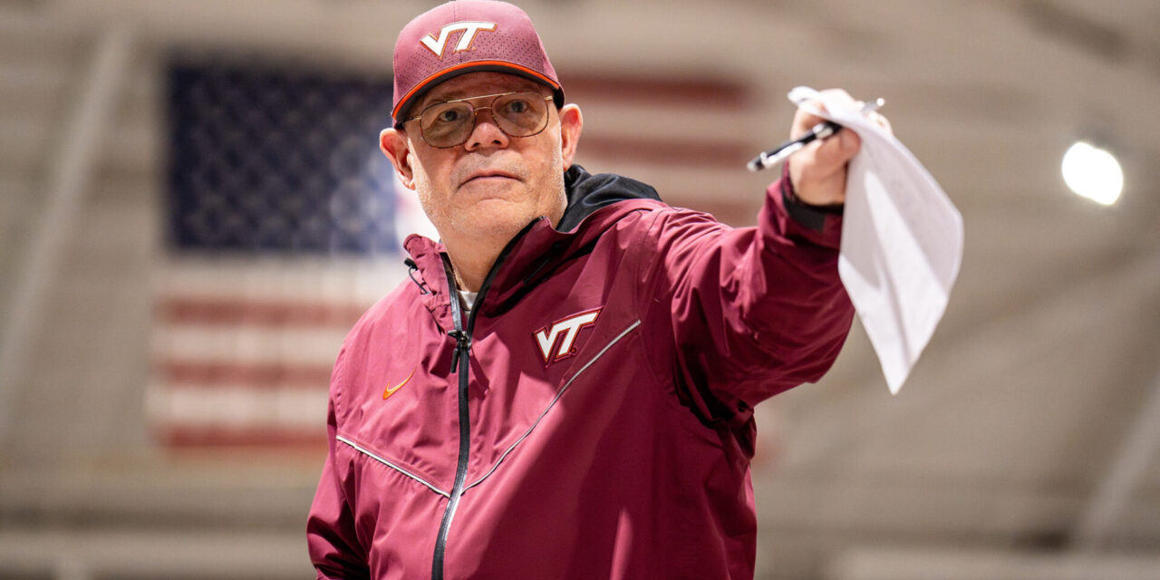 A storied career closes with the ultimate honor; Dave Cianelli inducted to USTFCCCA Hall of Fame