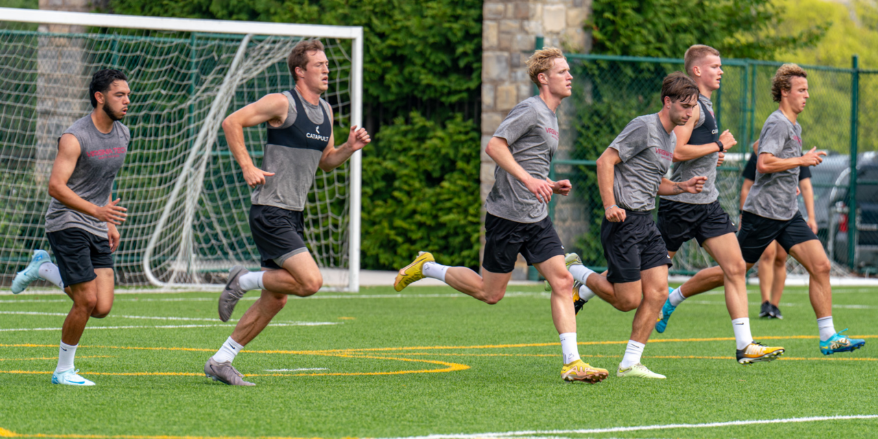 Men’s soccer storms into preseason