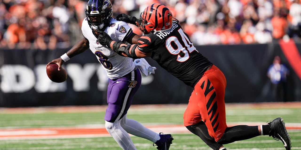 Lamar Jackson Delivers Arguably His Greatest Highlight in Shootout Win