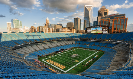 Virginia Tech football arrives at Bank of America Stadium