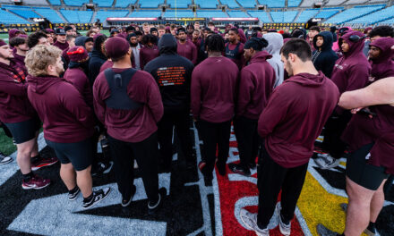 Duke’s Mayo Bowl (Practice & Team Walk Gallery)