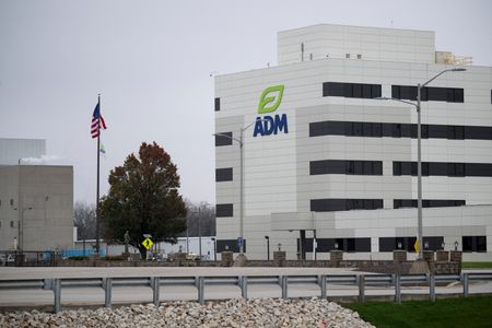 ADM quarterly profit falls on weak crush margins, announces layoffs