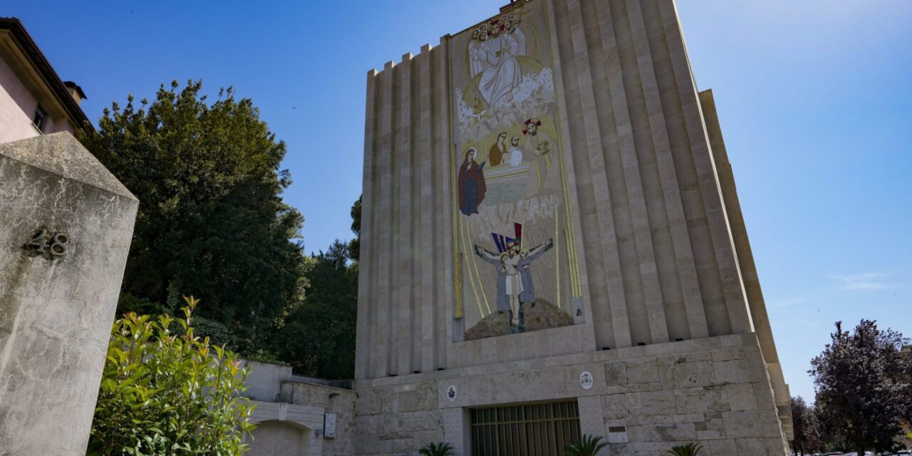 Jesuits make broad offer of reparations to women who say they were abused by ex-Jesuit artist