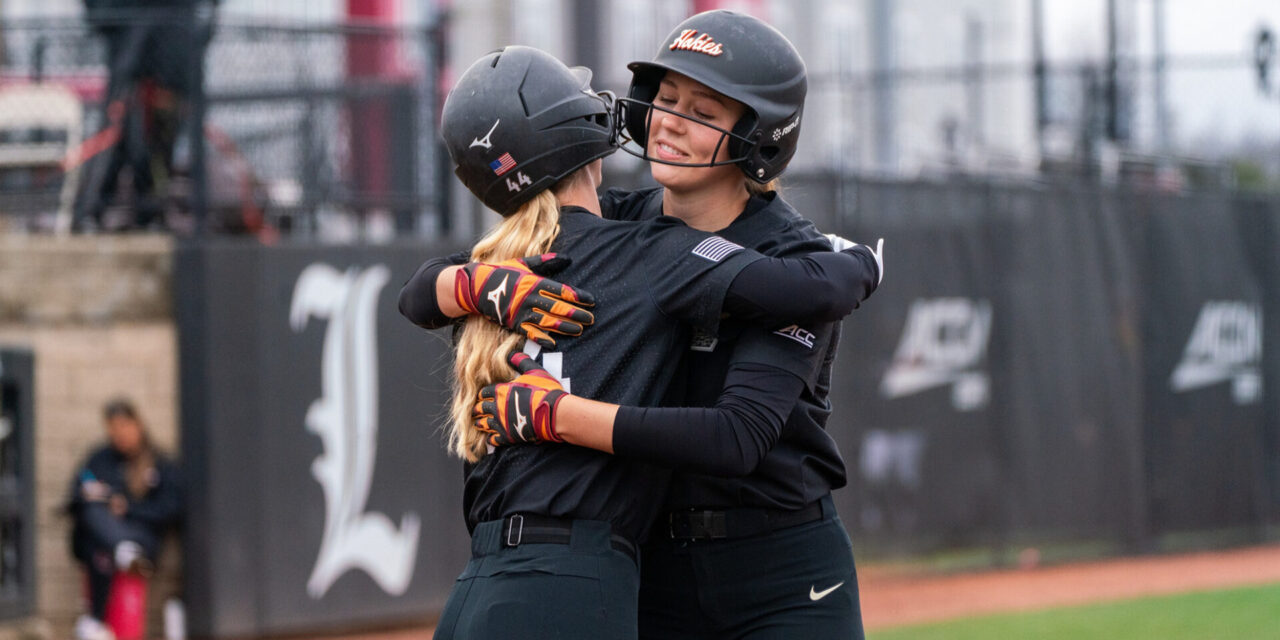 Home runs power Hokies past Louisville