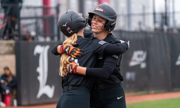 Home runs power Hokies past Louisville