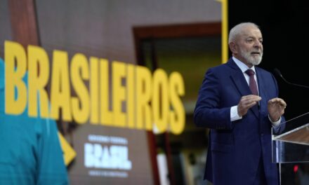 Brazil to reinstate visas for US, Canadian and Australian citizens
