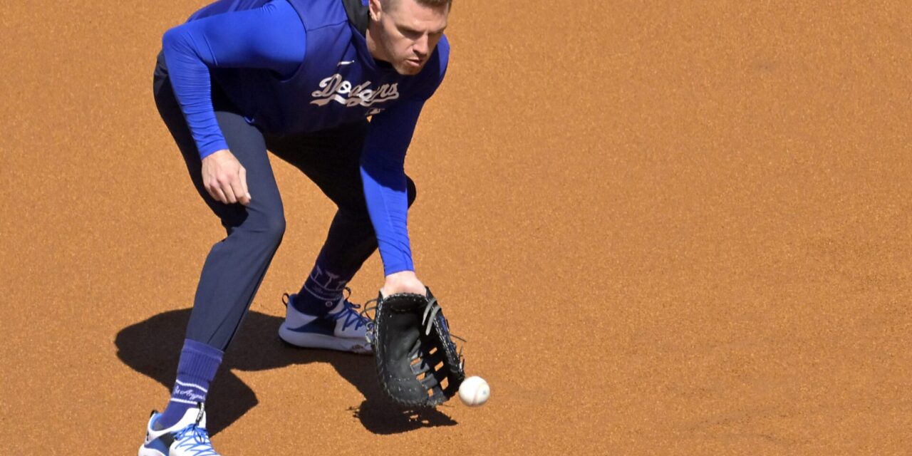 Freddie Freeman returns to Dodgers lineup after missing 9 games with ankle injury from shower slip