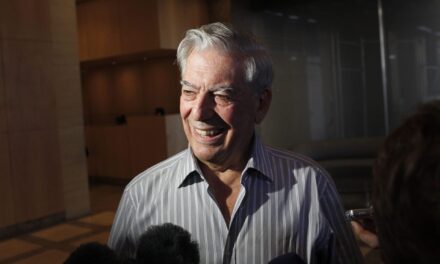Peruvian author Mario Vargas Llosa, Nobel literature laureate, dies at 89
