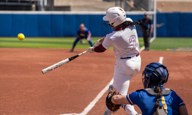 Tech splits doubleheader at Pitt