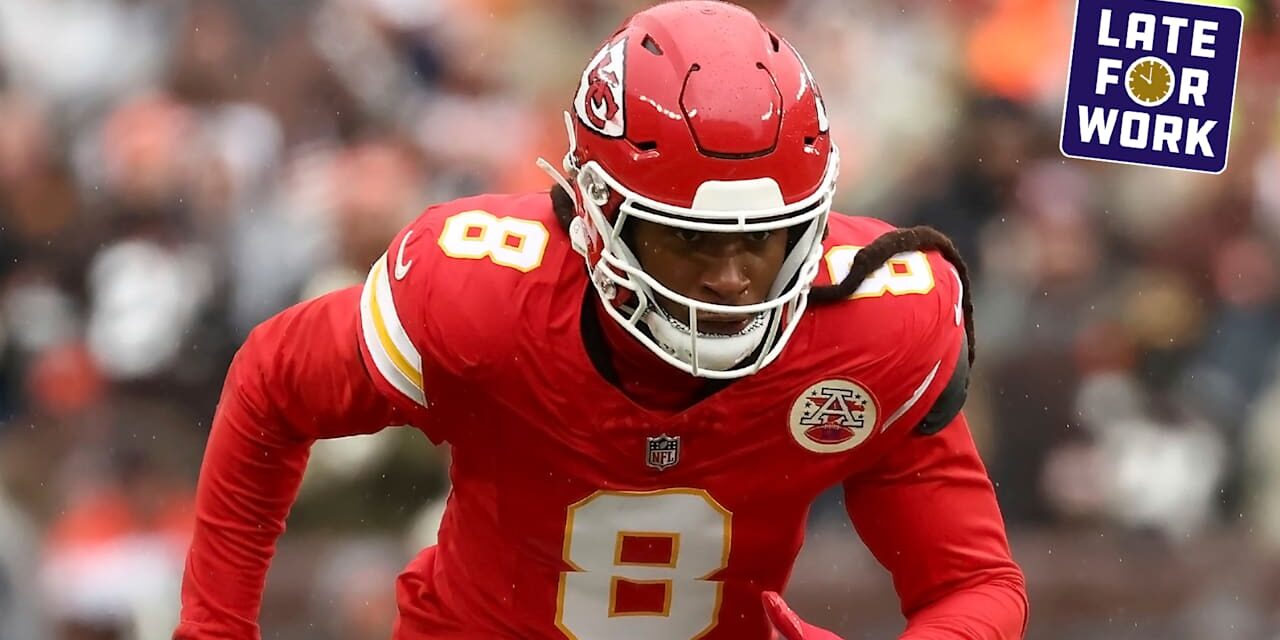 Late for Work: Pundit Says DeAndre Hopkins Was Miscast With Chiefs, Fits Better With Ravens