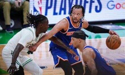 Knicks storm back to force OT, take down Celtics in Game 1