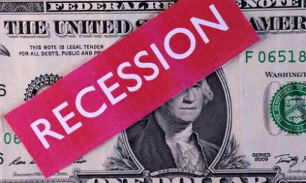 Market recession indicators: dissecting the signal from the noise