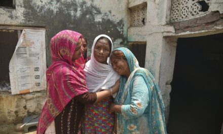 14 people die from drinking toxic liquor in India