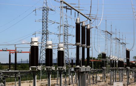 No sign of cyberattack on grid operator during Spain’s blackout, minister says