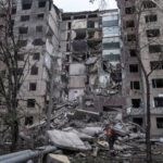 Factbox-How might Trump win peace in Ukraine?