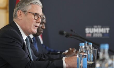 AP PHOTOS: The UK and the EU announce new deals and renew ties, 5 years after Brexit