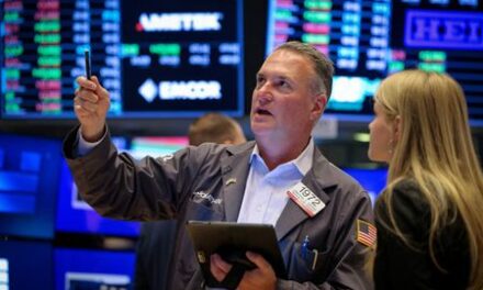 Wall St set for lower open after Moody’s rating cut; yields rise