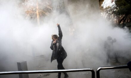 Truckers’ protest in Iran gathers steam and wins support from prominent dissident voices