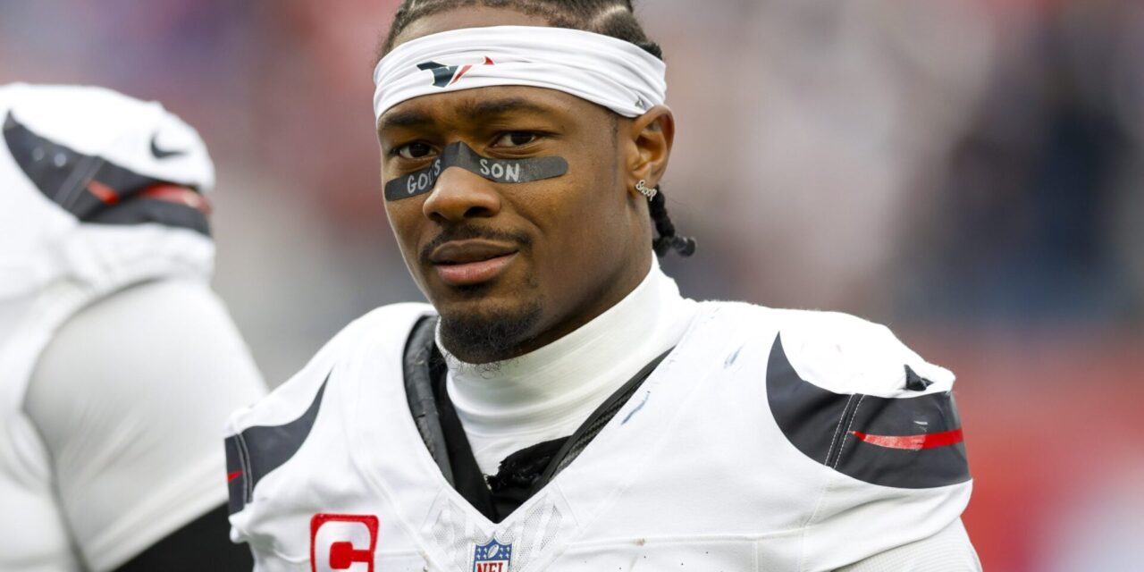 Patriots say they will handle video of receiver Stefon Diggs internally