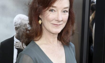 Actor Valerie Mahaffey, ‘Northern Exposure’ Emmy winner, dies after cancer battle, publicist says
