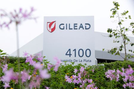 Gilead’s CAR-T cell therapy shows promise in deadly brain cancer
