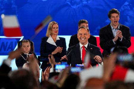 Polish nationalist Nawrocki expected to win presidential vote, news website Onet says