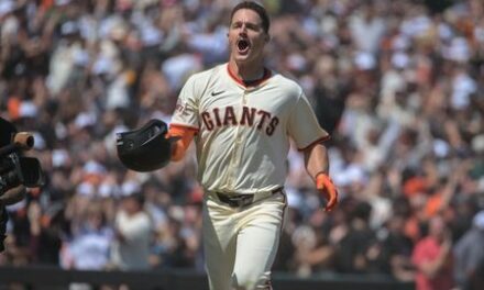 MLB roundup: Giants walk off Braves on 2-out HR in 9th