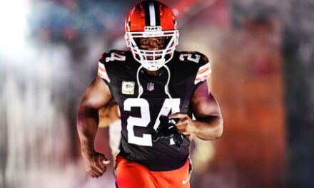 Reports: RB Nick Chubb expected to sign with Texans